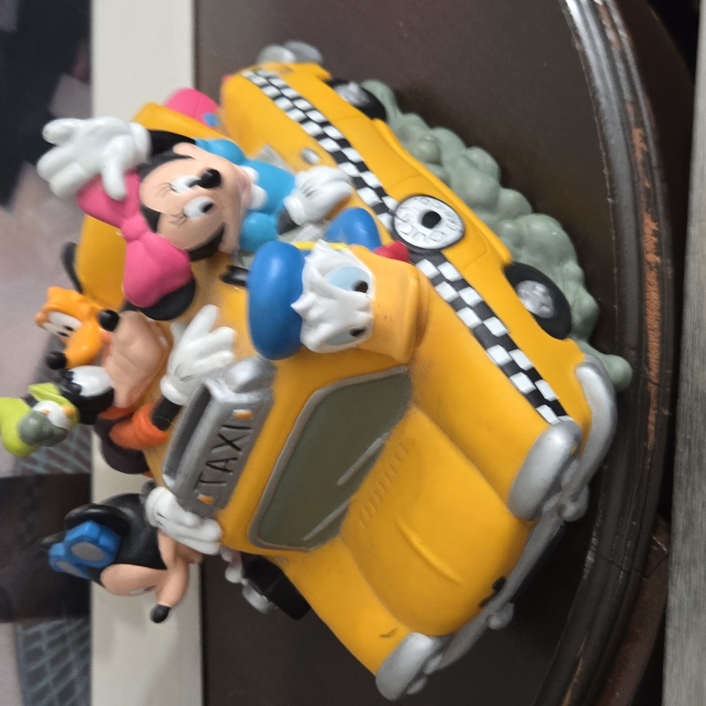 Vintage Disney Mickey Mouse and Friends Fab 5 Taxi Duck Cab Co. Fun Coin Bank